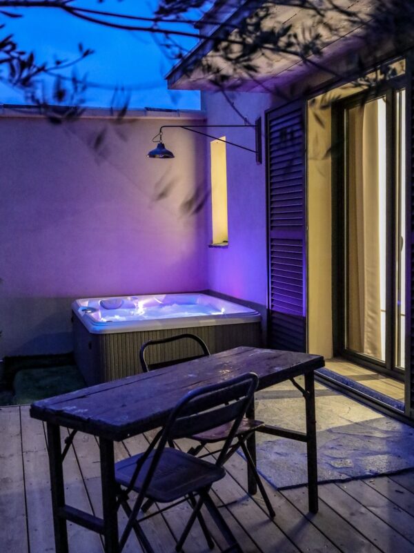 Jacuzzi sur terrasse
